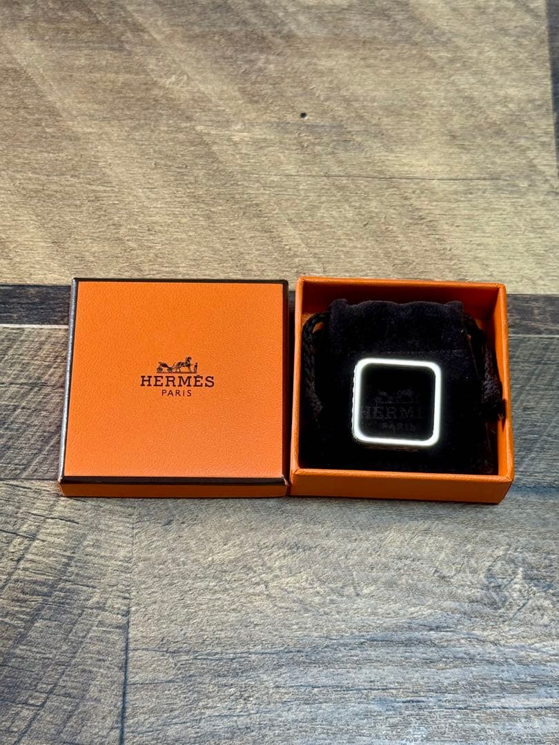 HERMES エルメス　スカーフリング