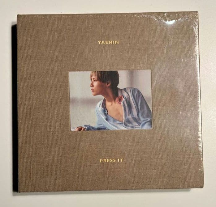 SHINee　テミン　韓国公式　入手困難　販売終了　トレカ付き press it