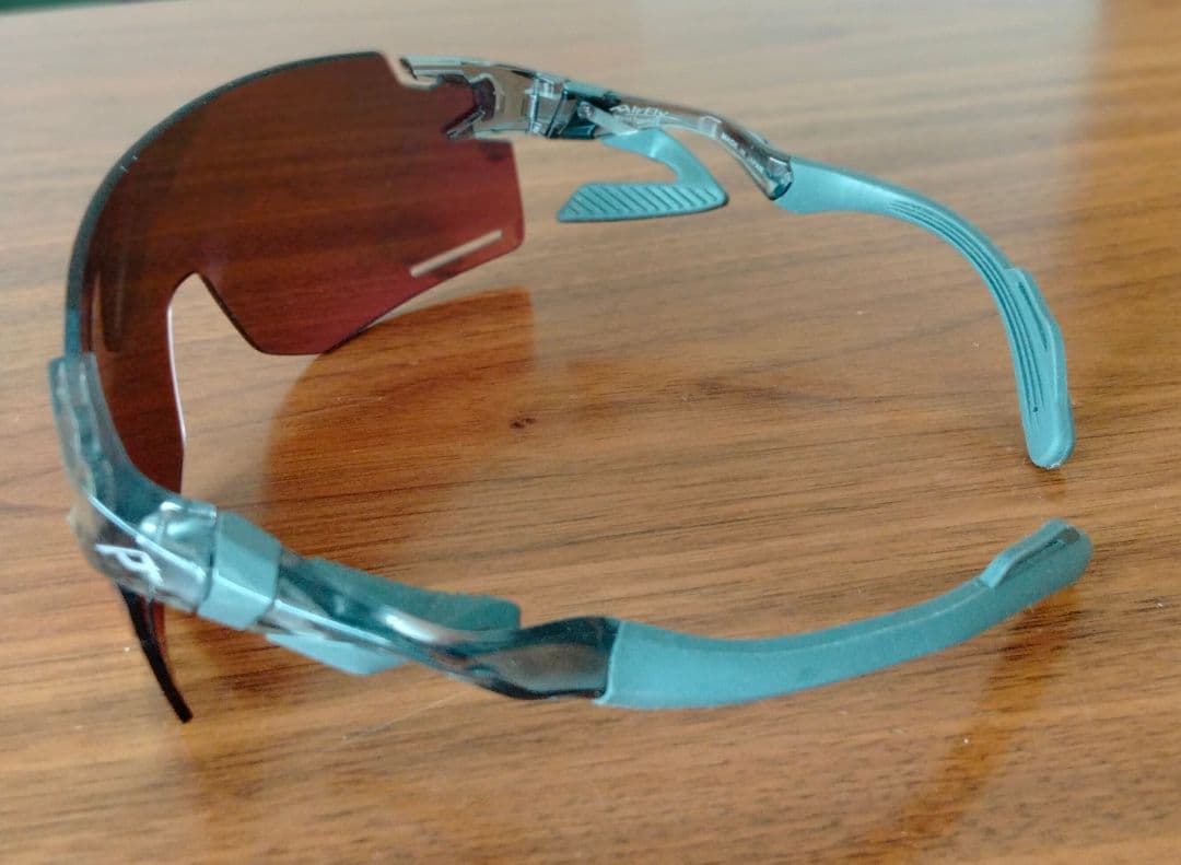 ★AirFly エアフライ ノーズパッドレス サングラス 調光/偏光