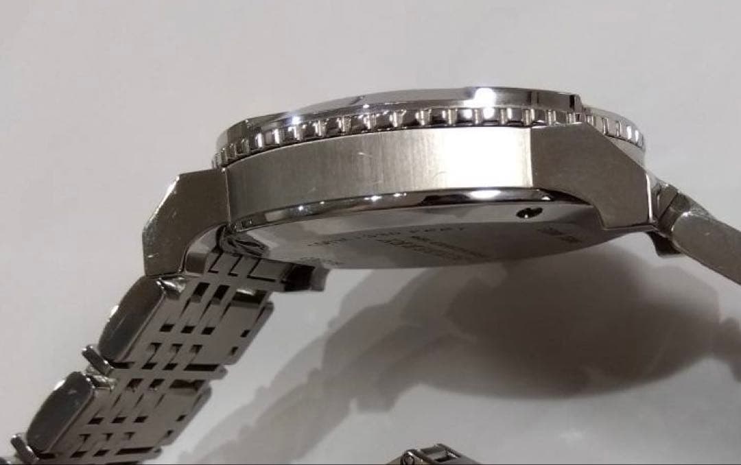 バーバリー 腕時計 ホワイト シルバー BU2303