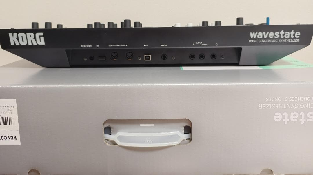 鍵盤楽器 Korg Wavestate mk2