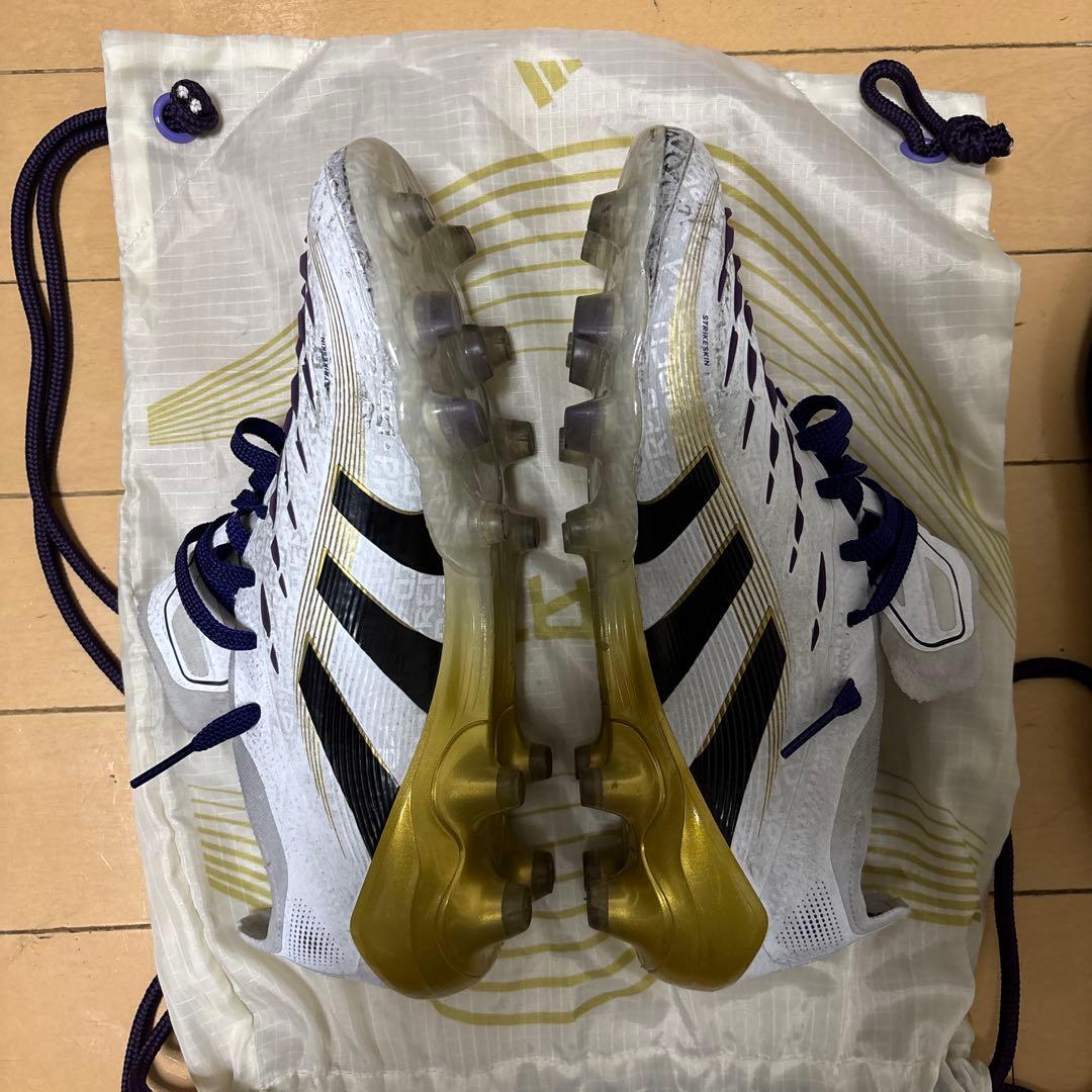 adidas Predator スパイクシューズ ホワイト/ネイビー