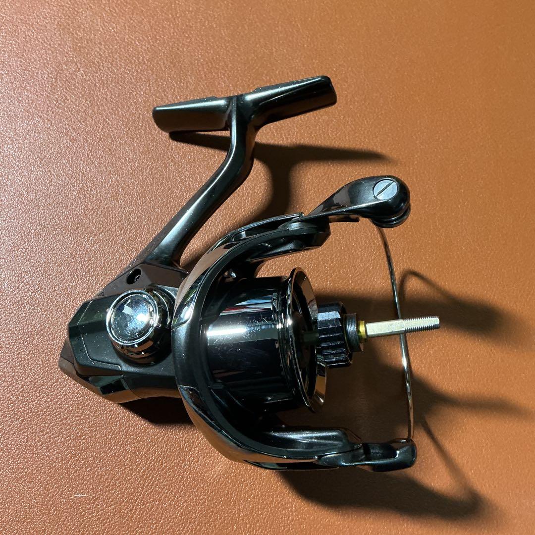 シマノ　20ツインパワー　2500SHG 本体のみ　ボディ　日本製