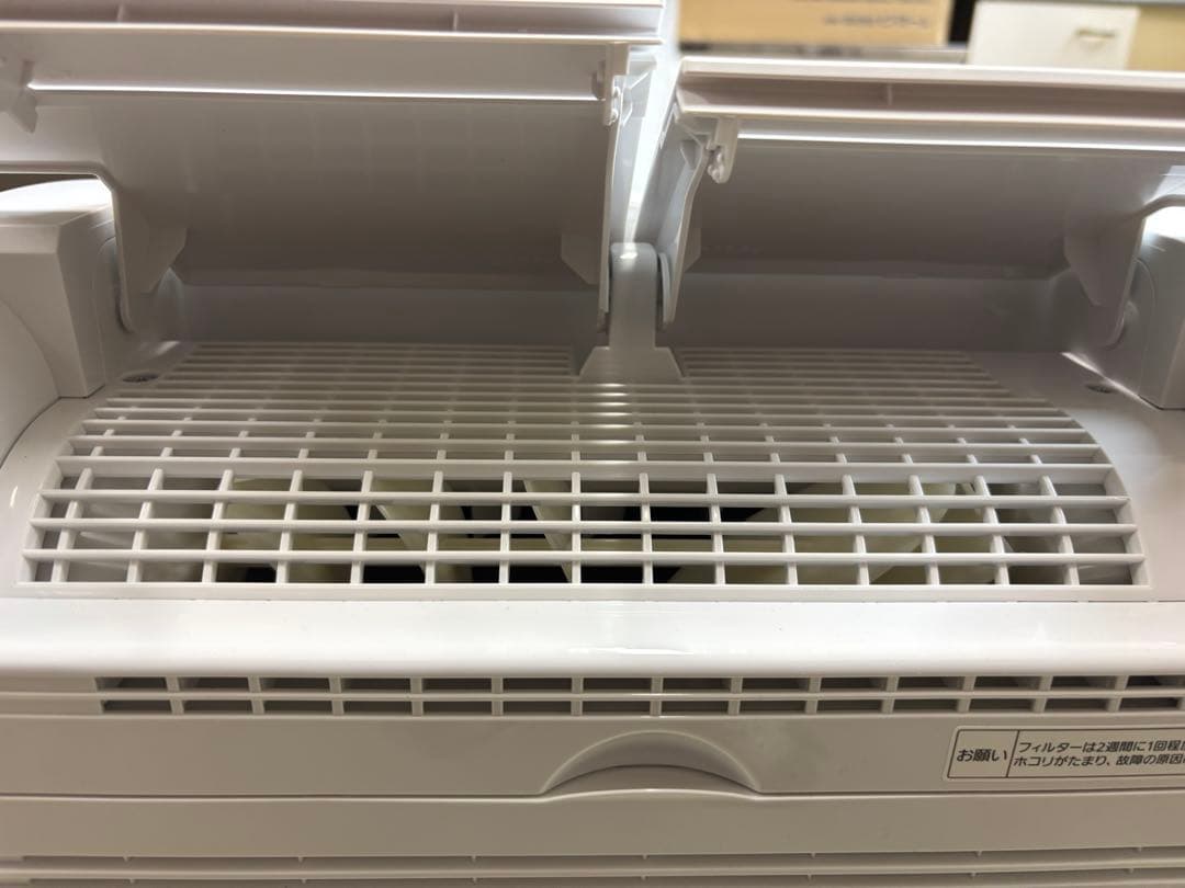 Panasonic F-YHVX120-W 除湿機　T