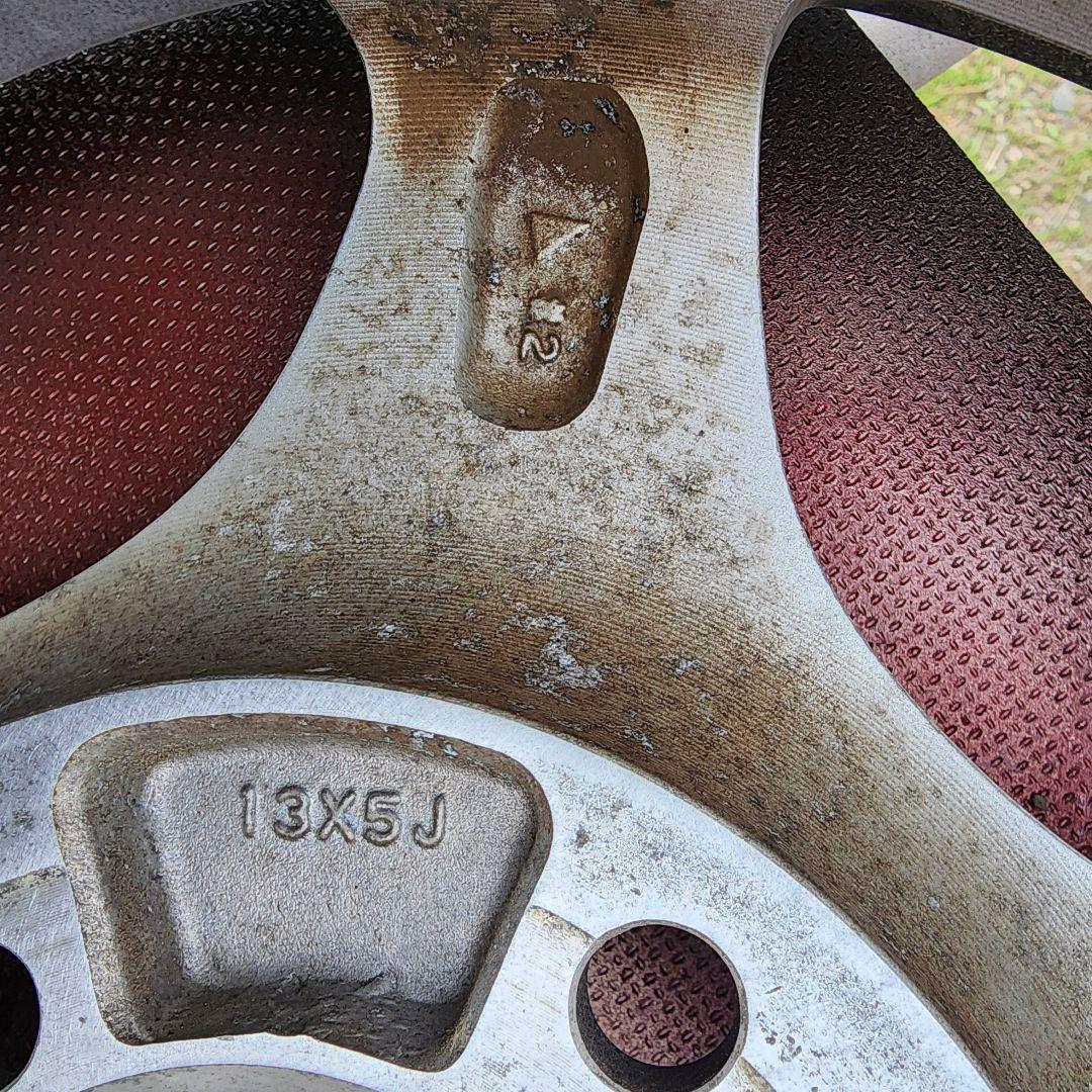 １３インチ　アルミホイール　マルチ　5J