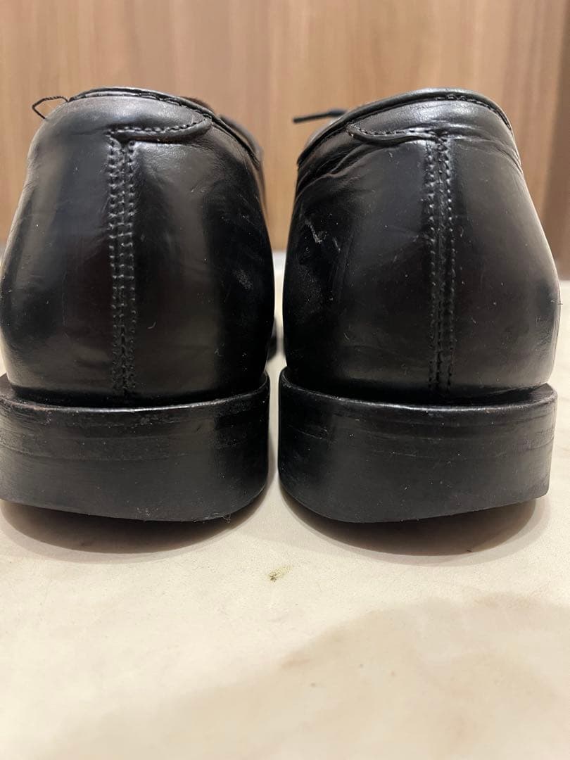 wheel robe ウィールローブ　ポストマンシューズ