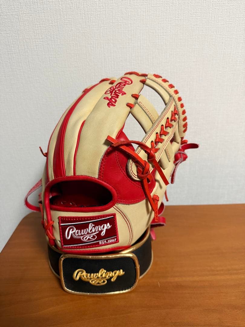 岡本和真ジャイアンツ時代レプリカグラブ 【国内限定50個】シリアルナンバー入り