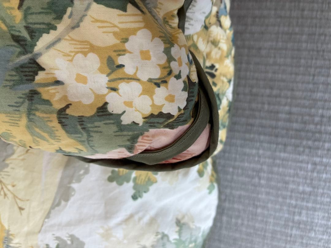 西川 デュエット羽毛掛けふとん　ホワイトマザーグース