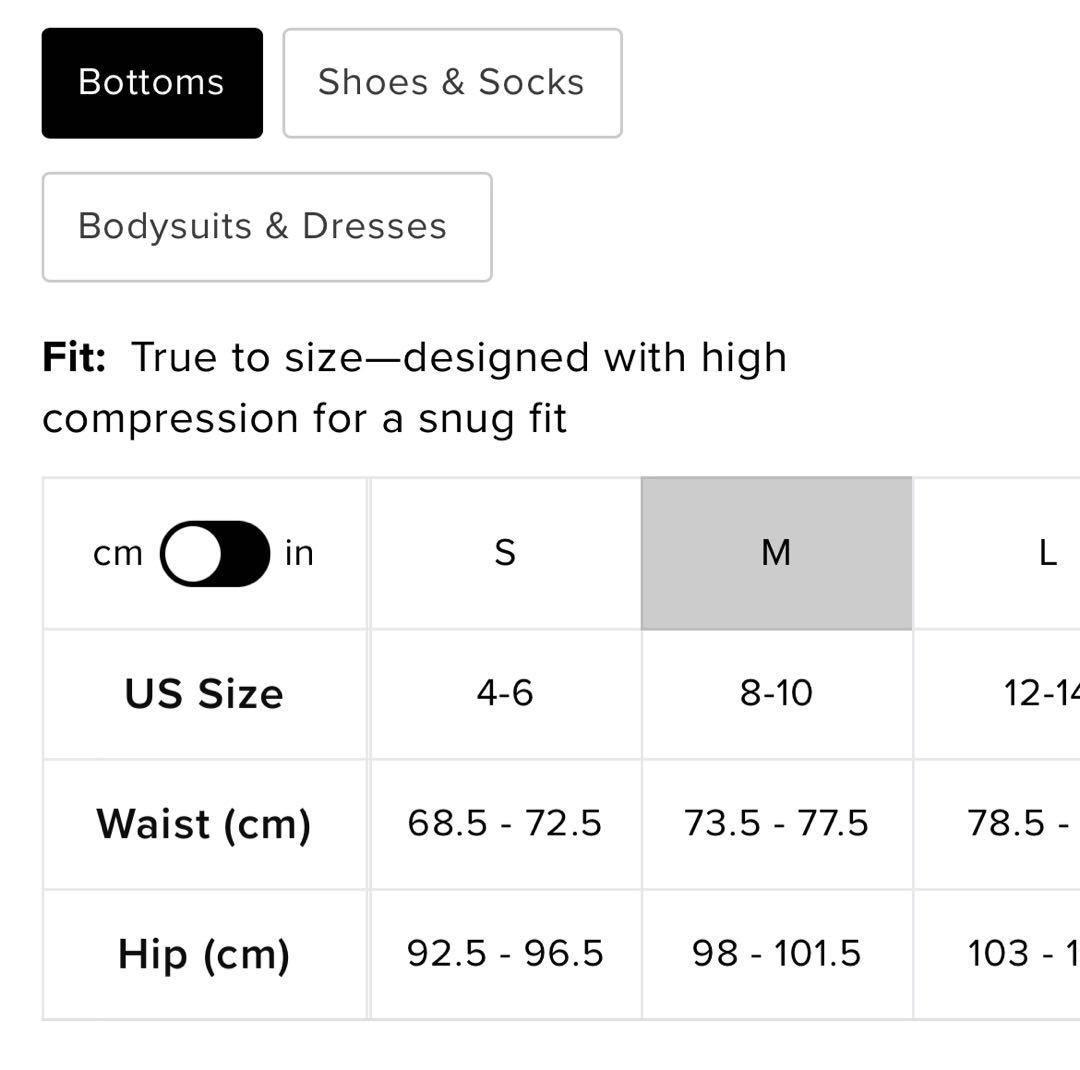 alo yoga レギンス　上下セット　新品 ヨガウェア