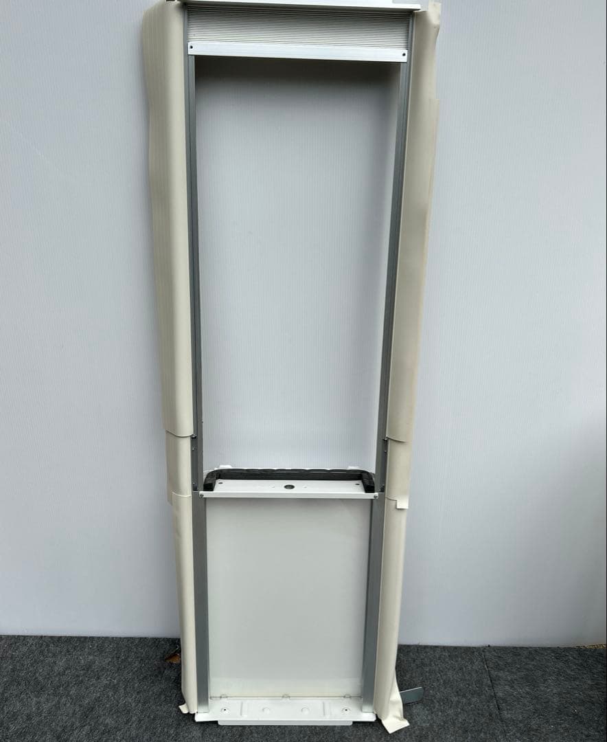 ⭐︎美品⭐︎ コロナ　窓用エアコン　 2023年製　テラス窓用取付け枠セット