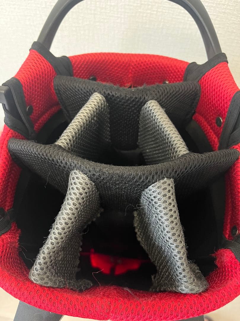 最終値引きTaylorMade スタンド式キャディバッグ ブラック・レッド