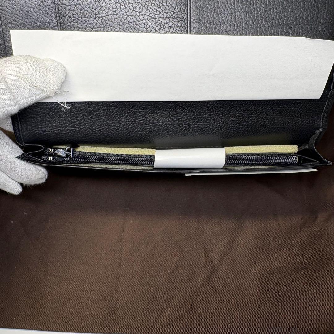 新品未使用　burberryバーバリー長財布２つ折りシルバー金具　ブラックレザー