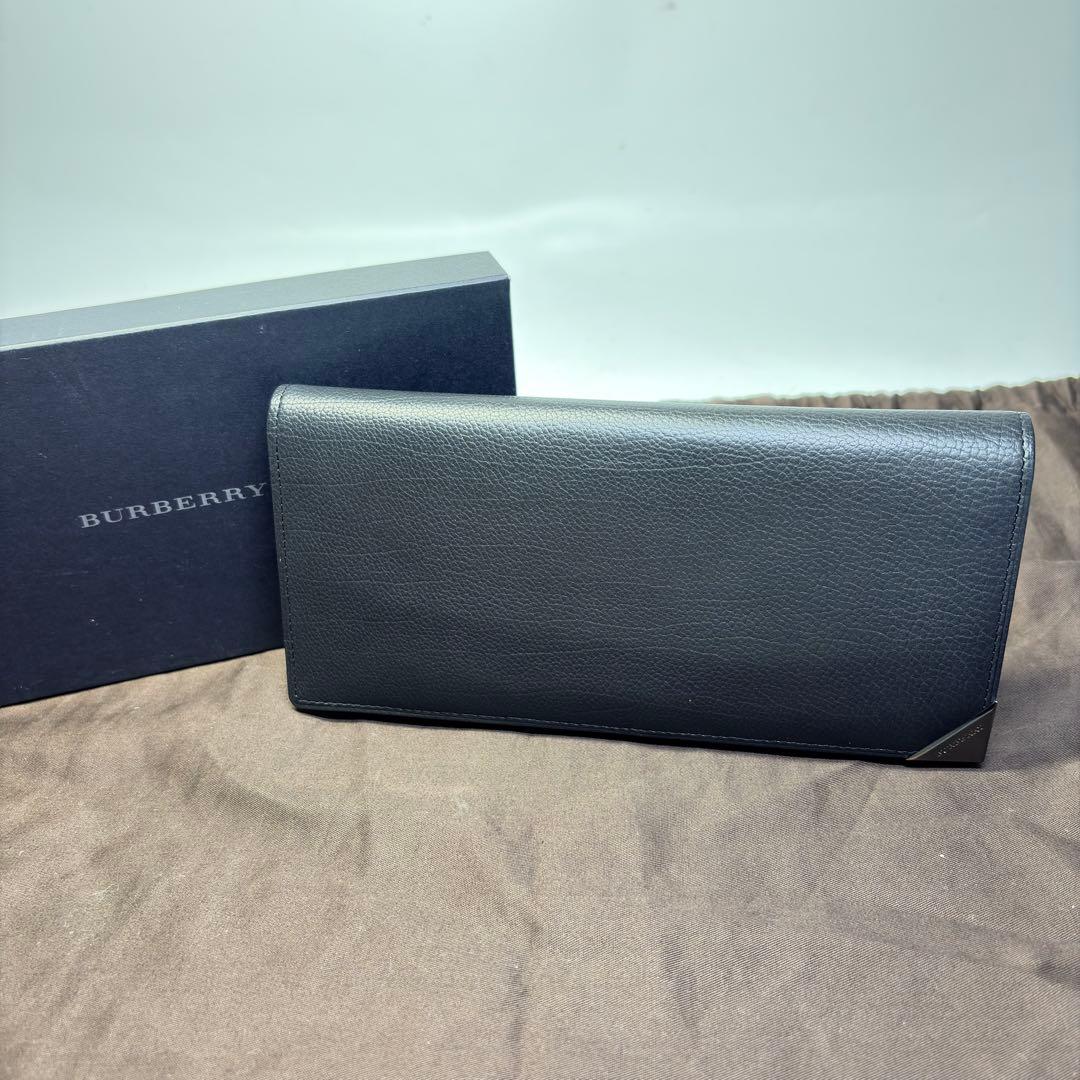 新品未使用　burberryバーバリー長財布２つ折りシルバー金具　ブラックレザー