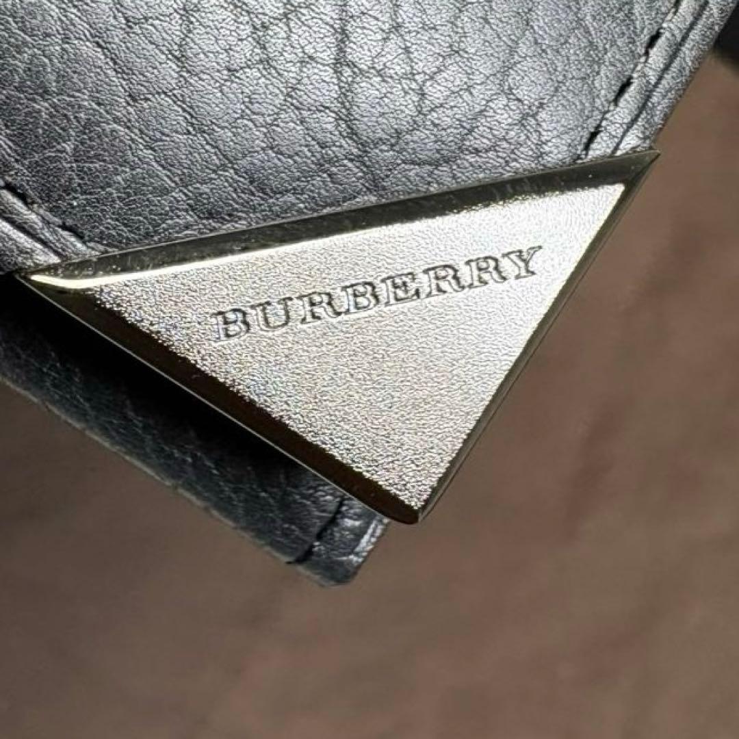 新品未使用　burberryバーバリー長財布２つ折りシルバー金具　ブラックレザー