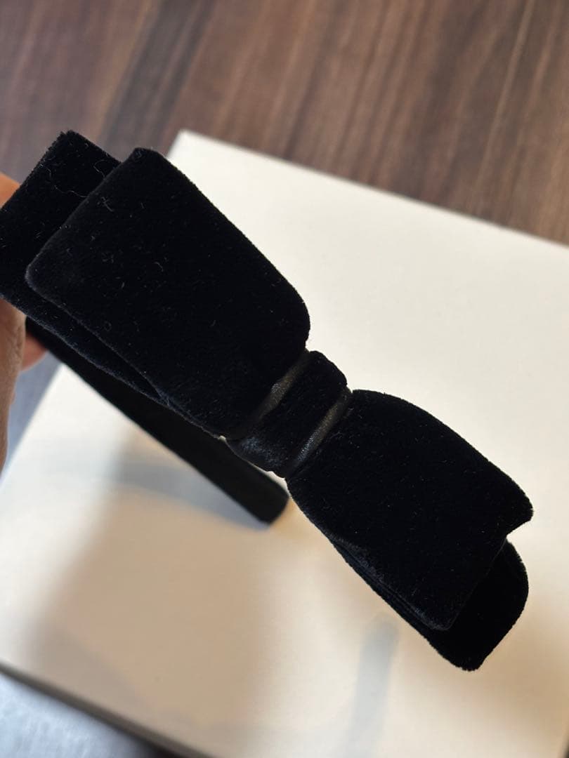 アレクサンドルドゥパリ　カチューチャ　ベロア　ブラック