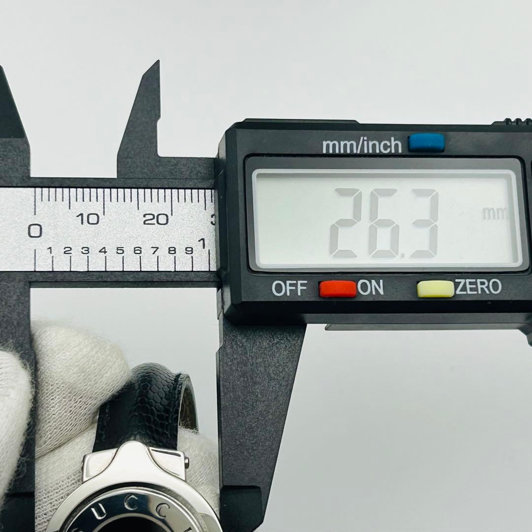 美品 グッチ ターンフェイス 6600L 黒文字盤 新品電池 純正ベルト