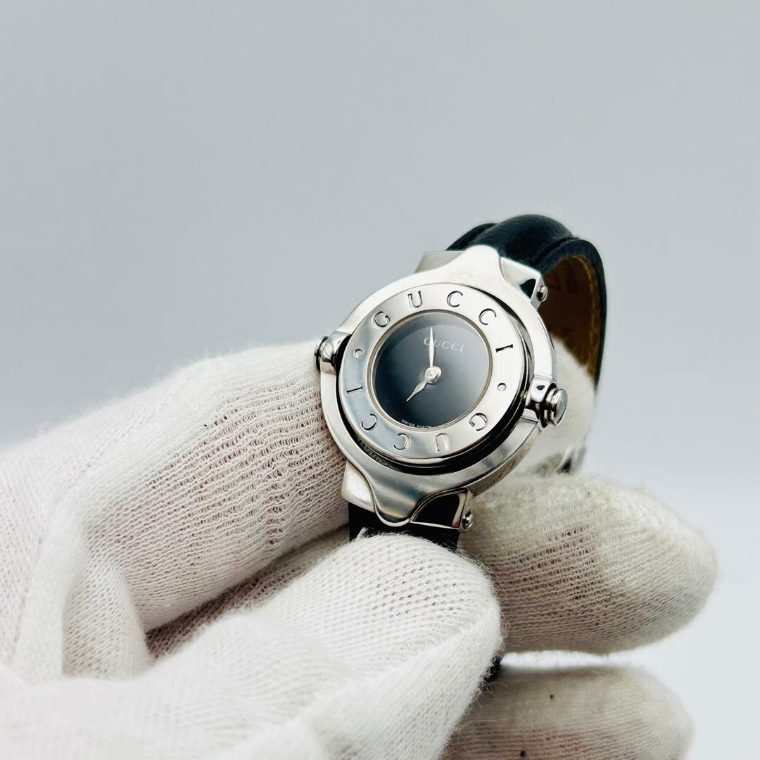 美品 グッチ ターンフェイス 6600L 黒文字盤 新品電池 純正ベルト