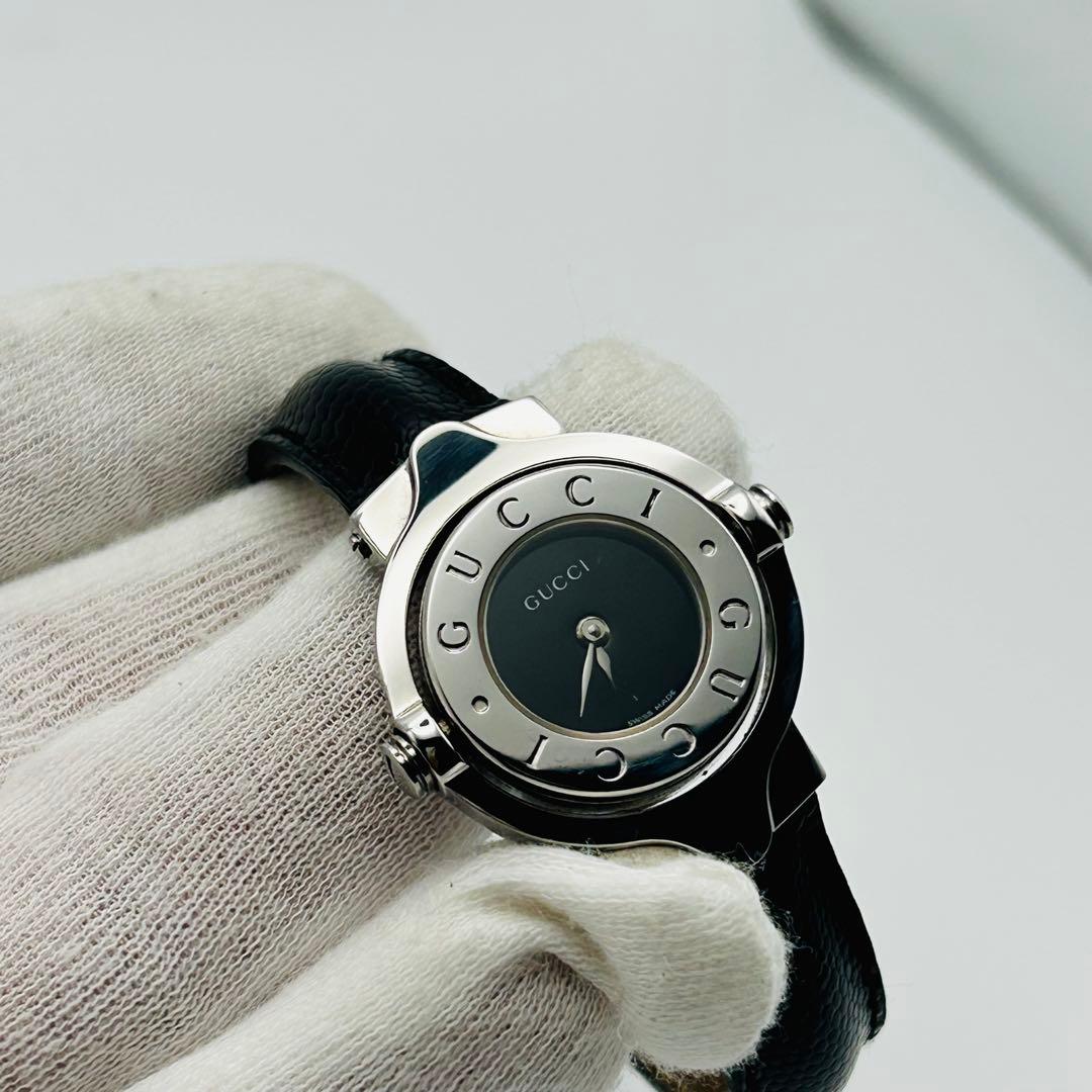 美品 グッチ ターンフェイス 6600L 黒文字盤 新品電池 純正ベルト