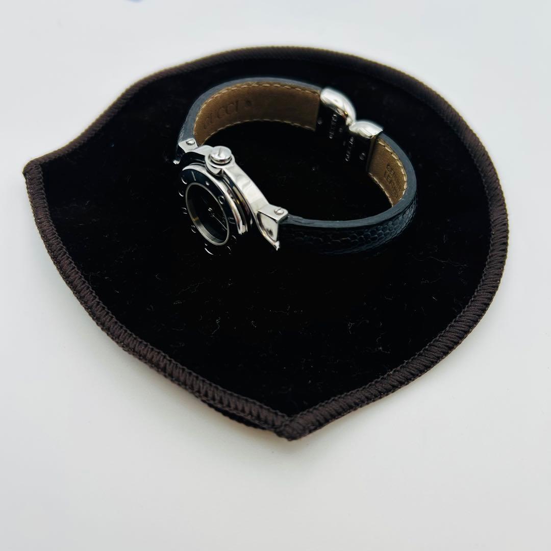 美品 グッチ ターンフェイス 6600L 黒文字盤 新品電池 純正ベルト