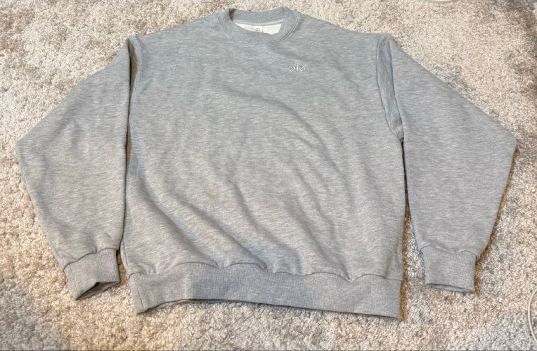 【ktm】 AccoladeクルーネックプルオーバーライトグレーS