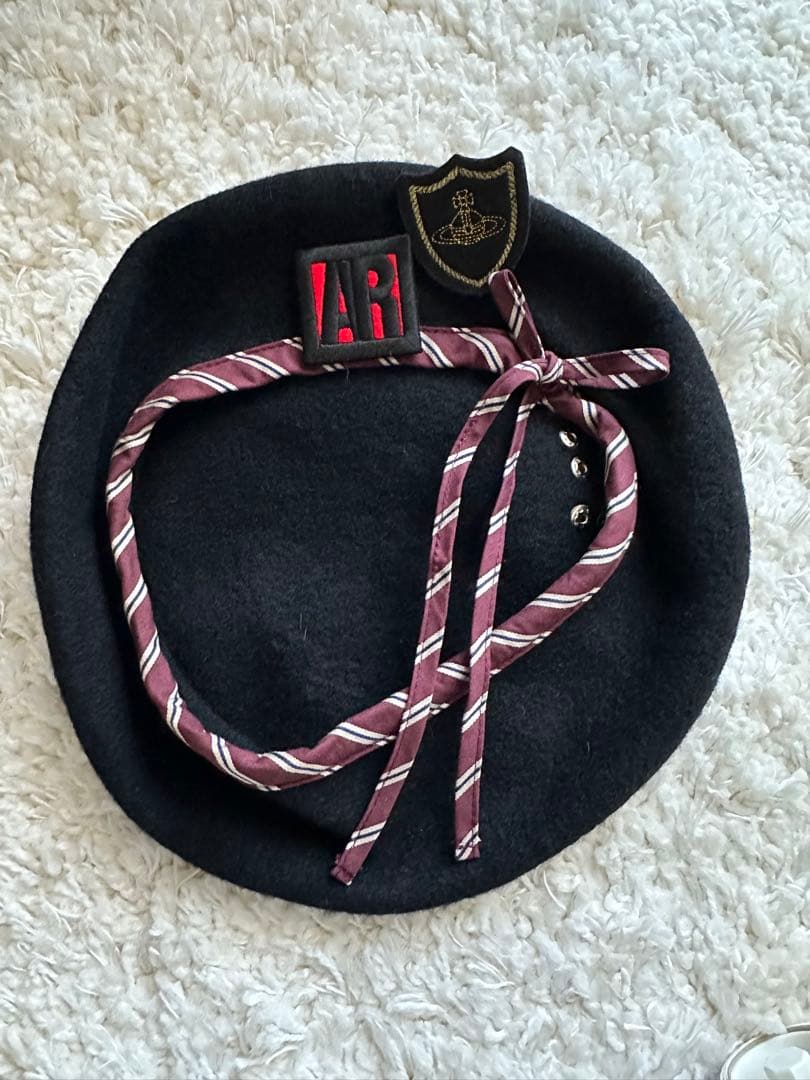 Vivienne Westwood ヴィヴィアンウエストウッド 黒　ベレー帽