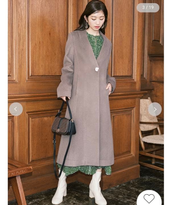 骨格ウェーブ優勝　Lily brown チェスターコート