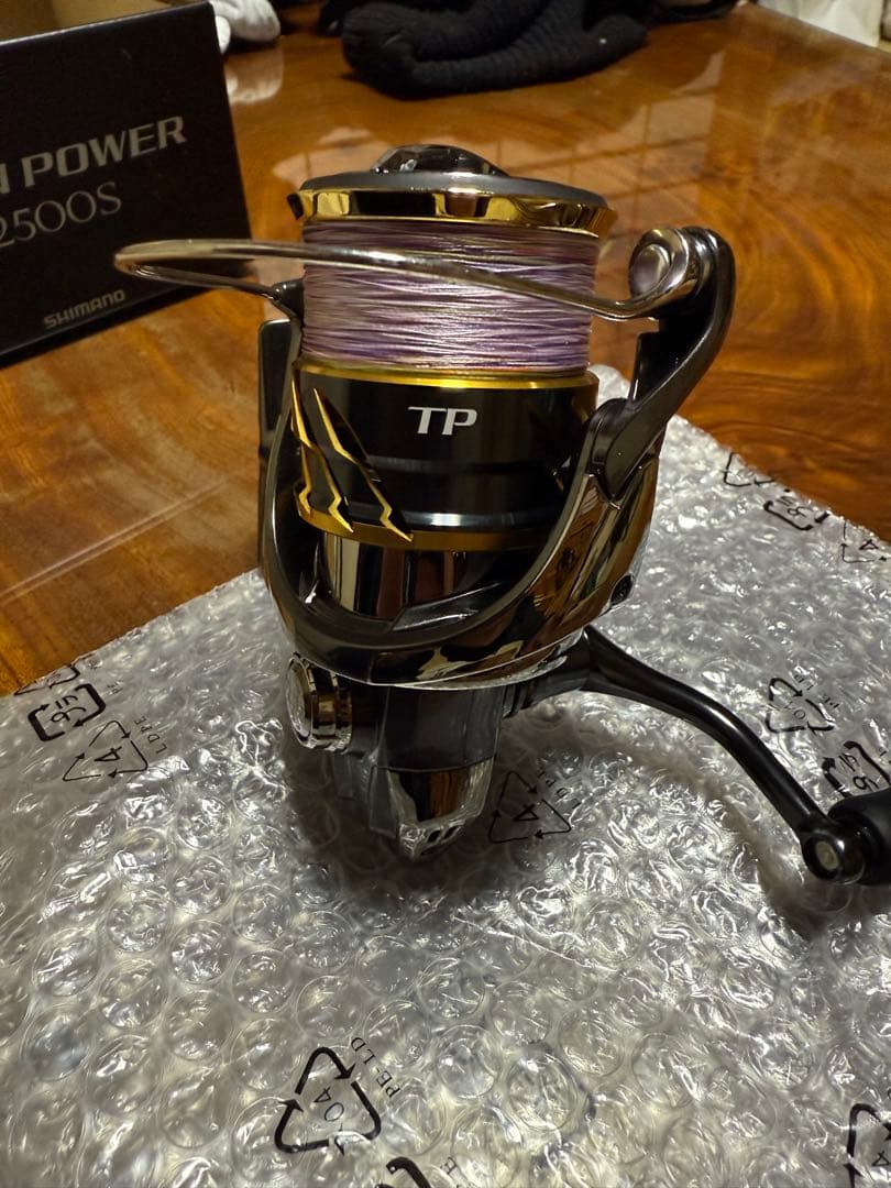 TWIN POWER スピニングリール 2500S