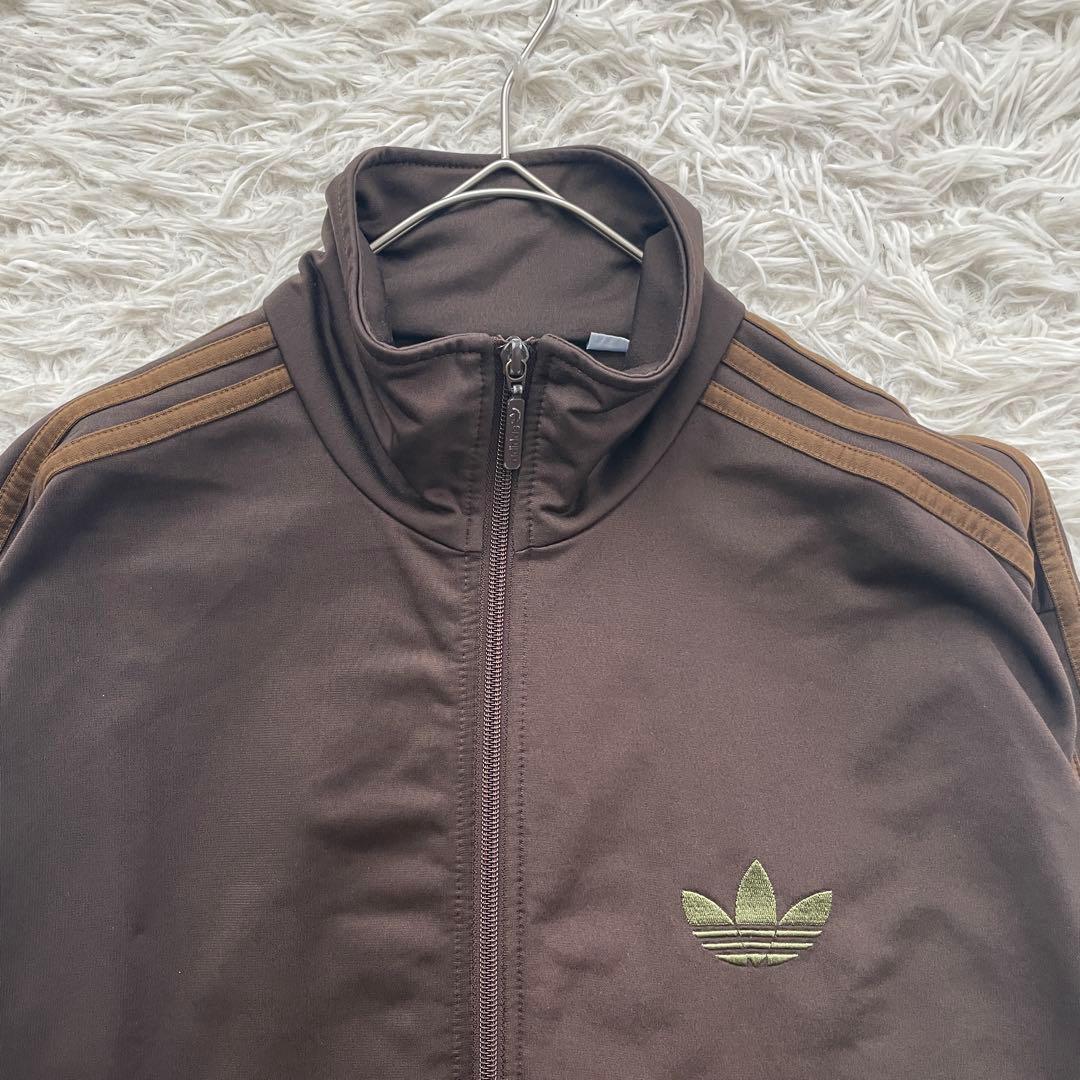 adidas トレフォイル　刺繍　トラック　ジャケット　ジャージ