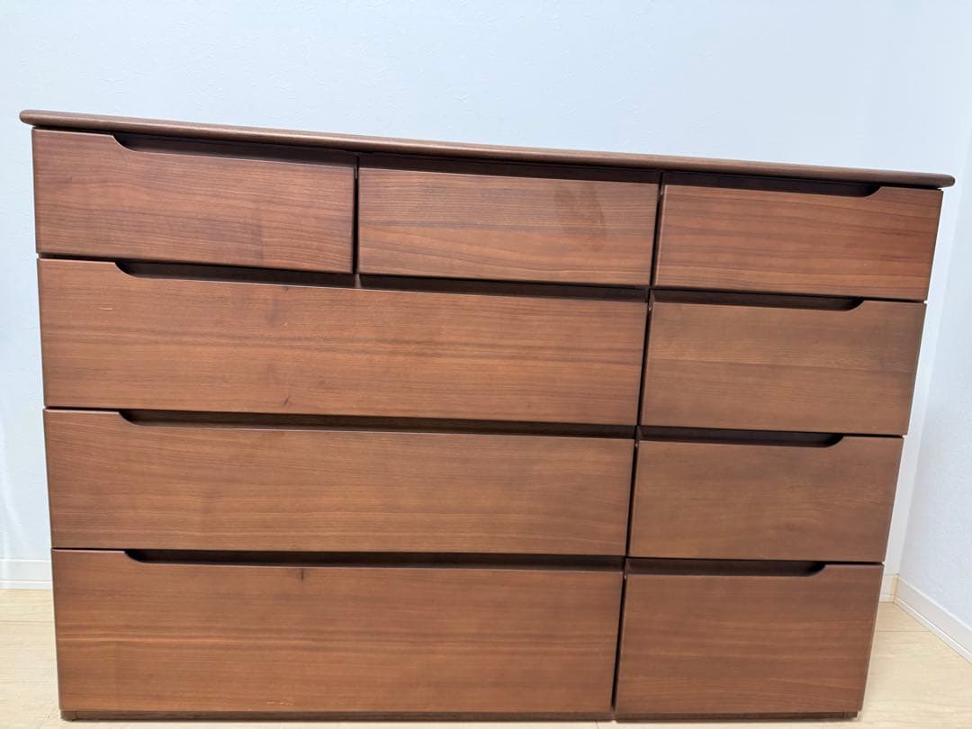 ニトリ天然木ローチェスト