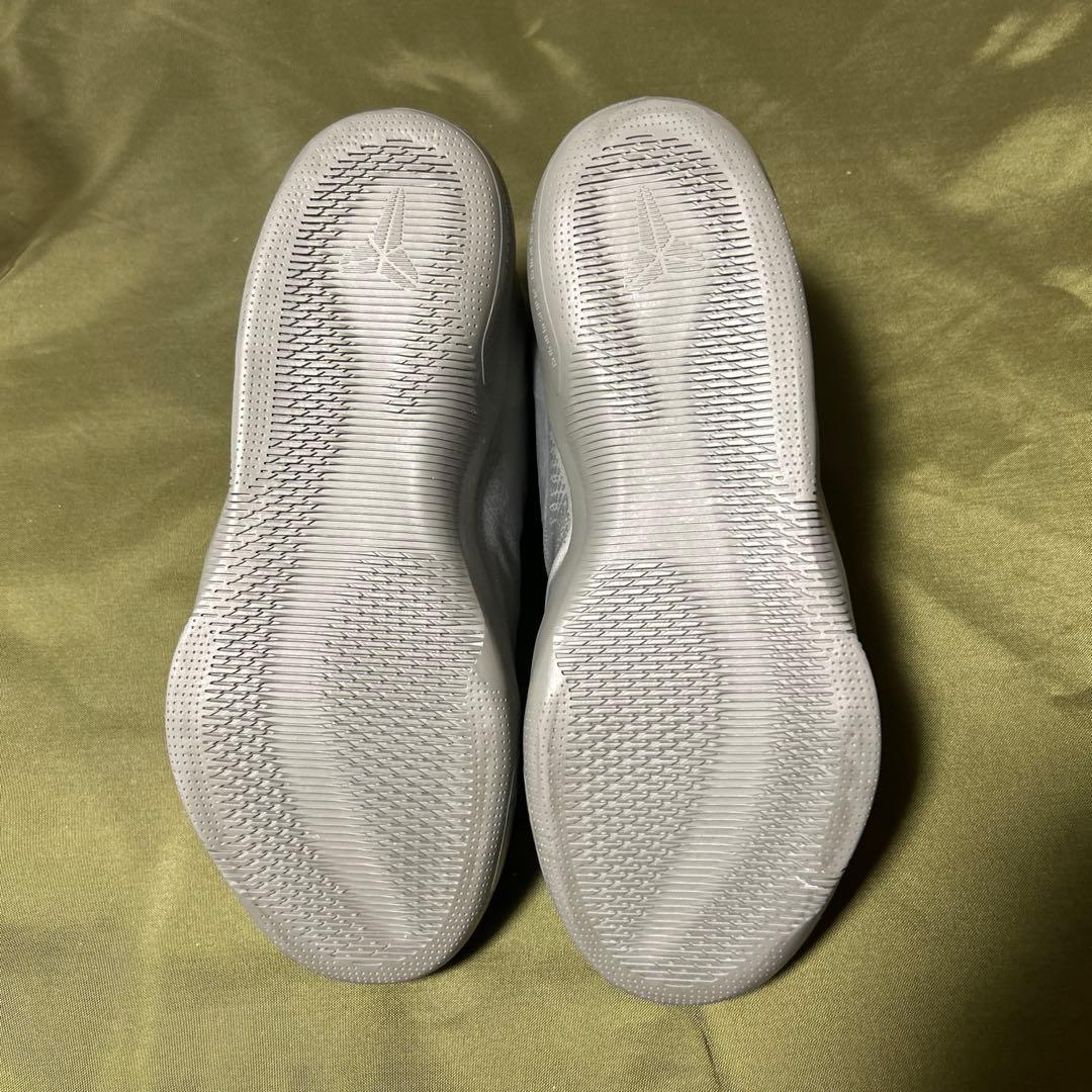 Kobe11 ALT コービー11