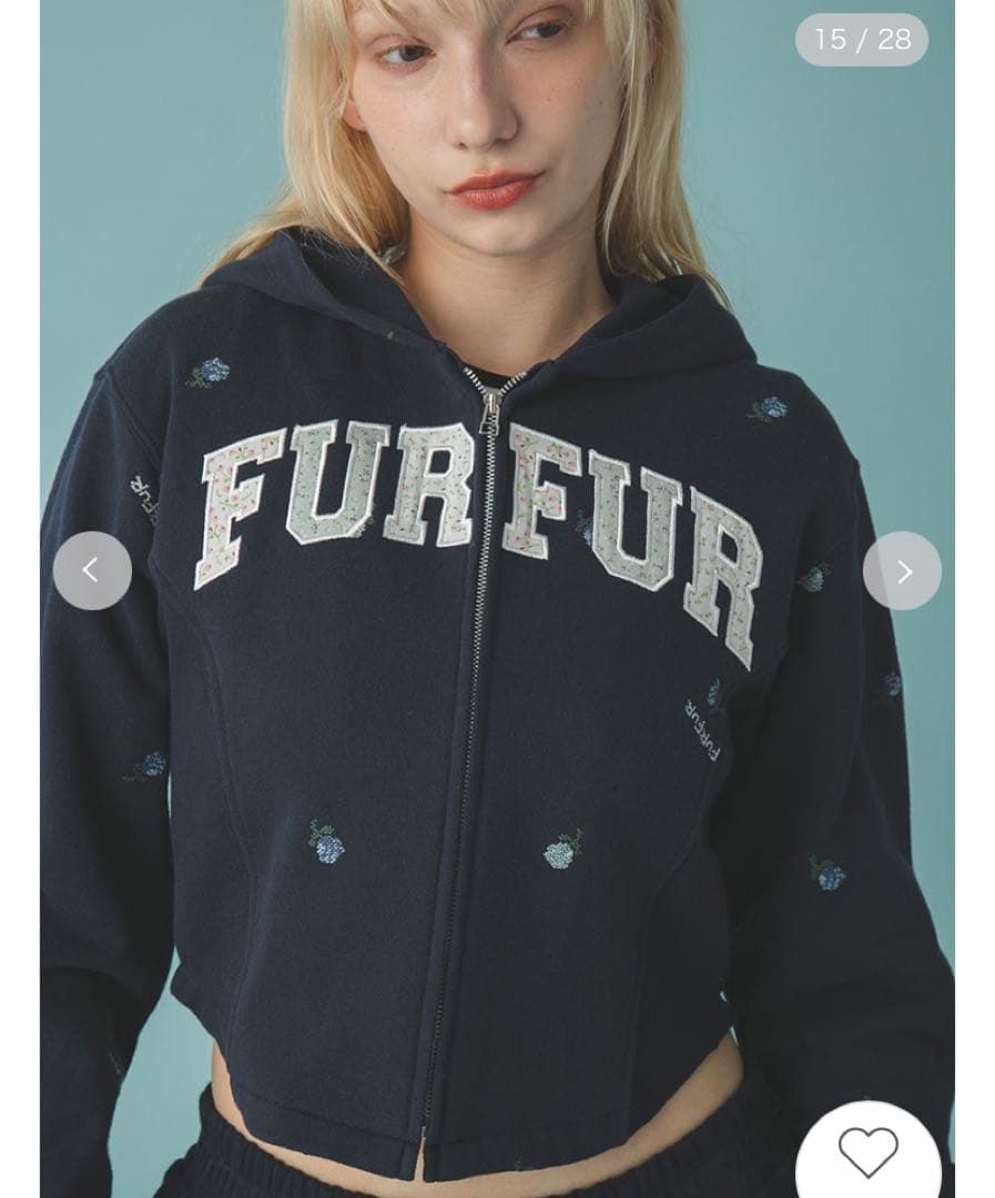 25AW【新品未使用】FUR FUR フラワー刺繍ジップアップフーディー