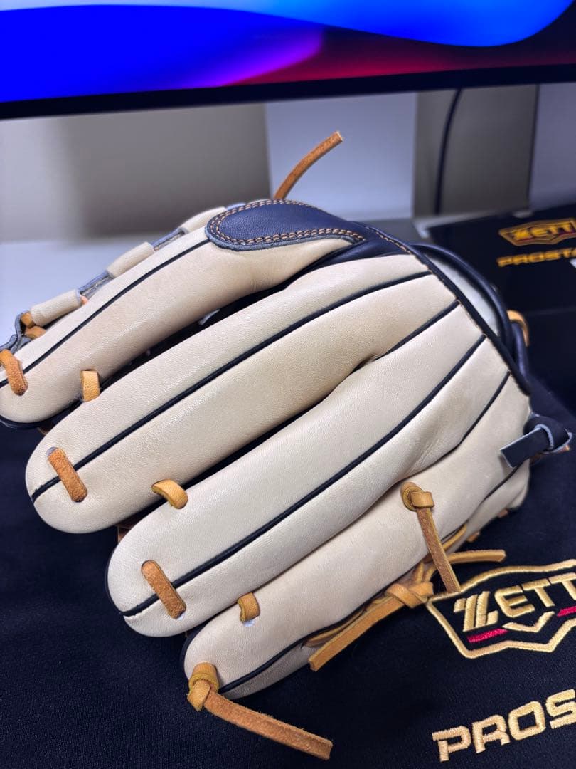 ZETT プロステイタス 源田モデル 軟式右投げ 箱・保存袋付き