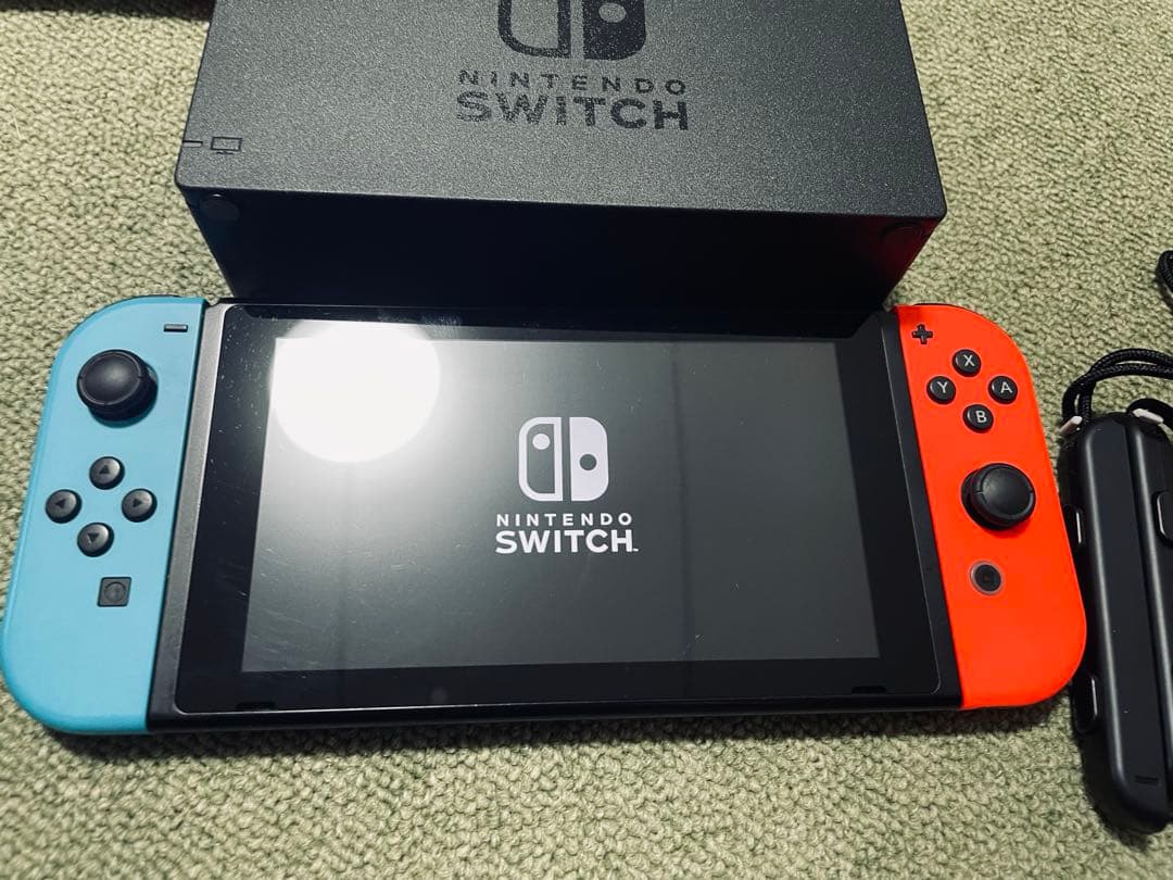 美品　Nintendo Switch ニンテンドースイッチ 本体