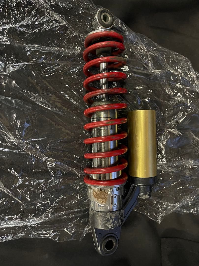 SHOWA サスペンションショック 2個セット　ゼファー400