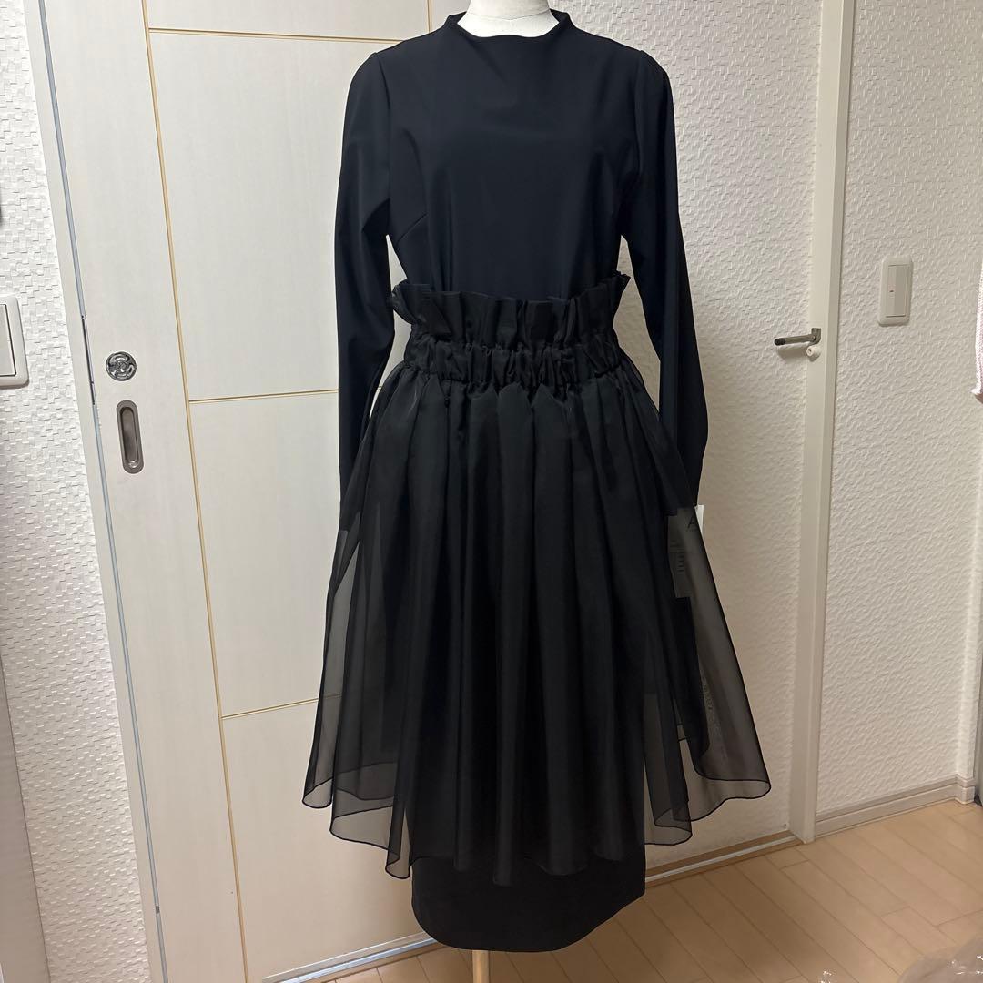 金子綾さん×emmiブラック ロングワンピース 長袖