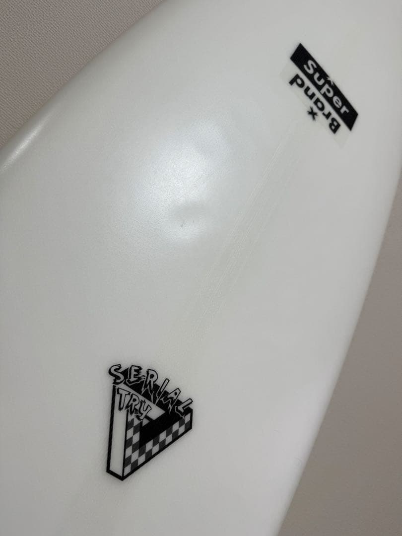 今週末限定！！！！シリアルトライ HELIX 5.7 32.8L 引き取りのみ