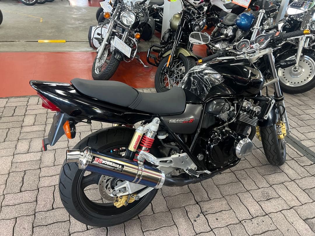 ヨシムラ　Slip-Onサイクロン