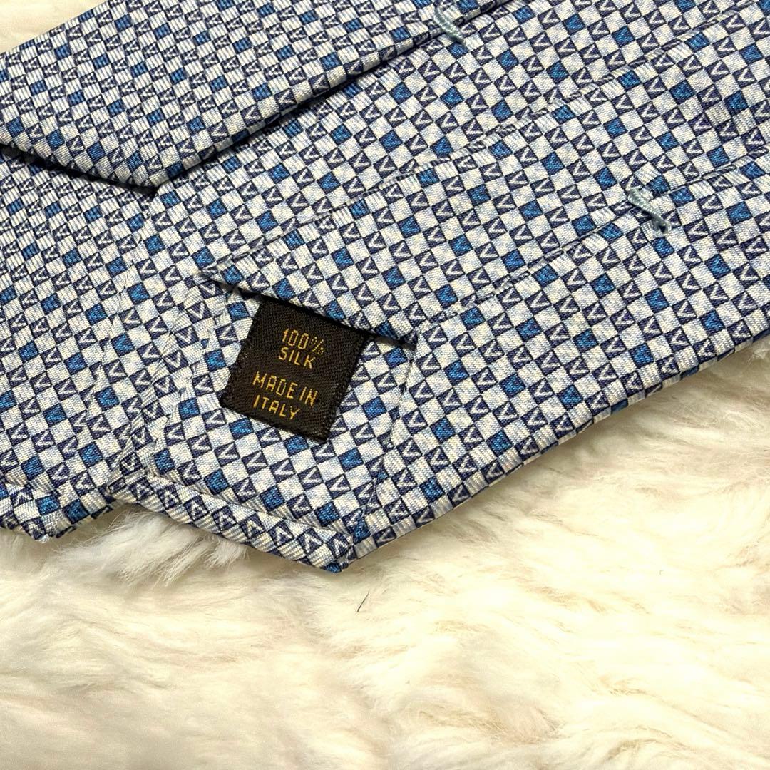 未使用 LOUIS VUITTON ルイヴィトン Vロゴ 総柄 シルクネクタイ