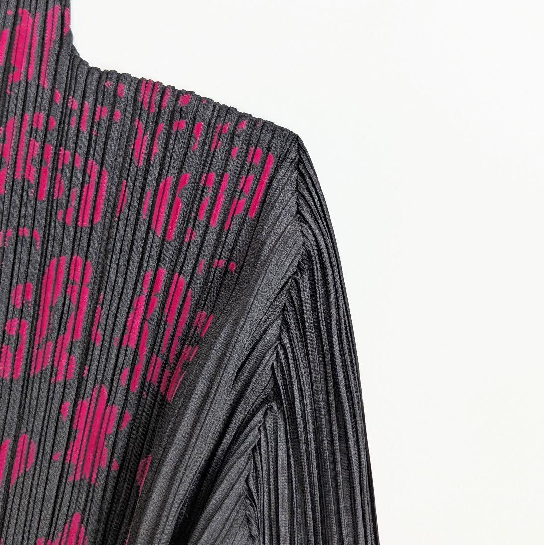 プリーツプリーズ イッセイミヤケ 長袖カットソー ダマスク柄 ハイネック