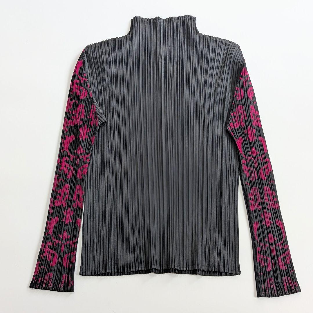 プリーツプリーズ イッセイミヤケ 長袖カットソー ダマスク柄 ハイネック