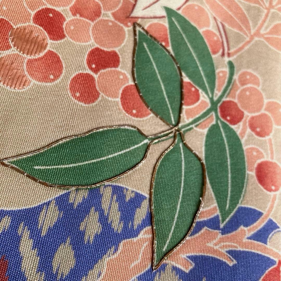くるみ　　アンティーク京袋帯　刺繍の花模様・葡萄　正絹　No2-26
