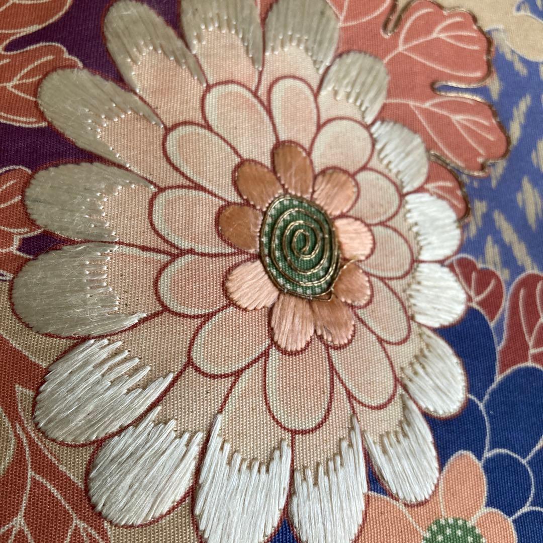 くるみ　　アンティーク京袋帯　刺繍の花模様・葡萄　正絹　No2-26