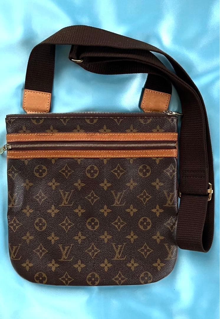 ルイヴィトンポシェット ボスフォーショ ルダーバッグ クロスボディ