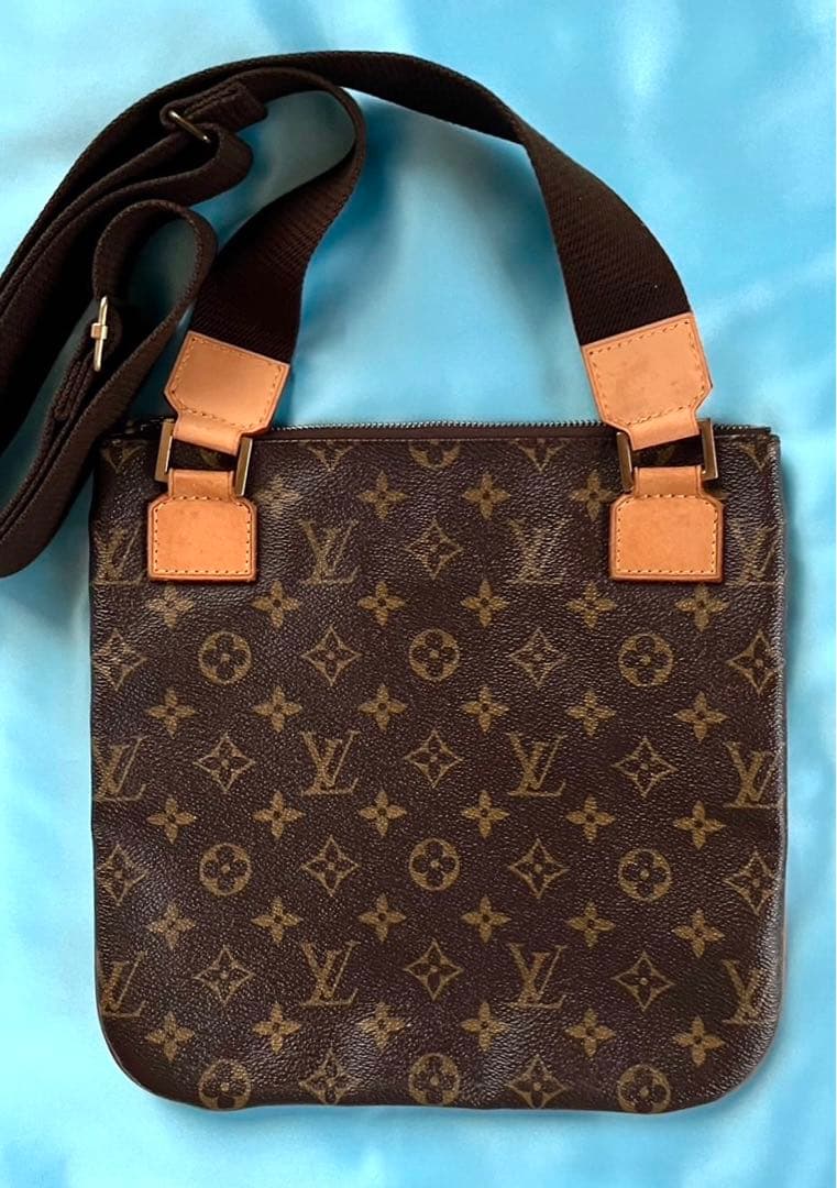 ルイヴィトンポシェット ボスフォーショ ルダーバッグ クロスボディ