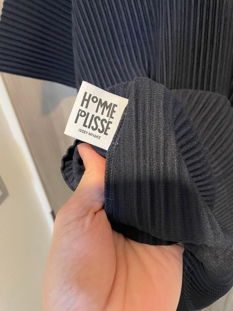 プリーツポロシャツ　オムプリッセイッセイミヤケ　サイズ3 ネイビー