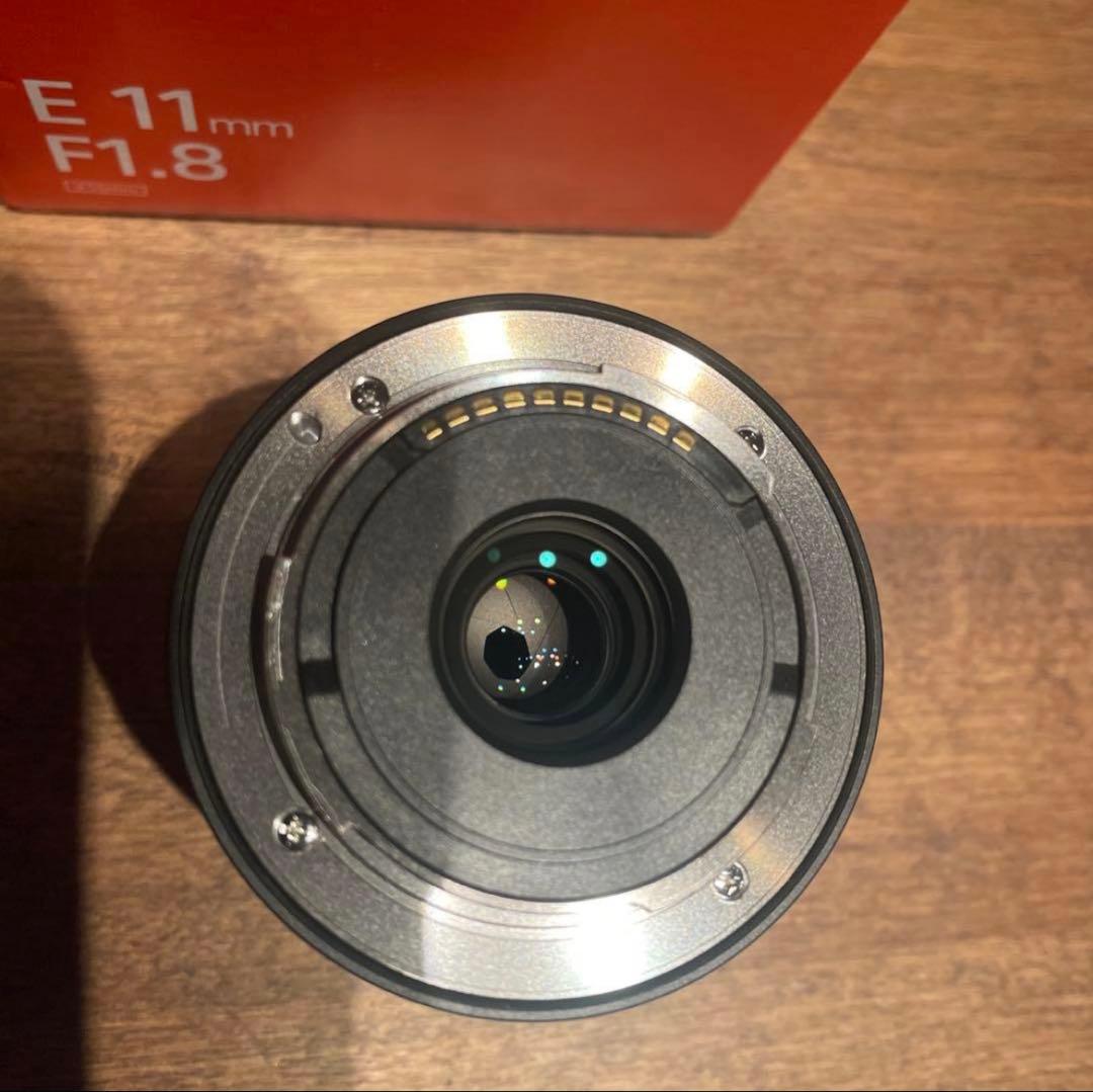 レンズ(単焦点) sony E 11mm F1.8 SEL11F18