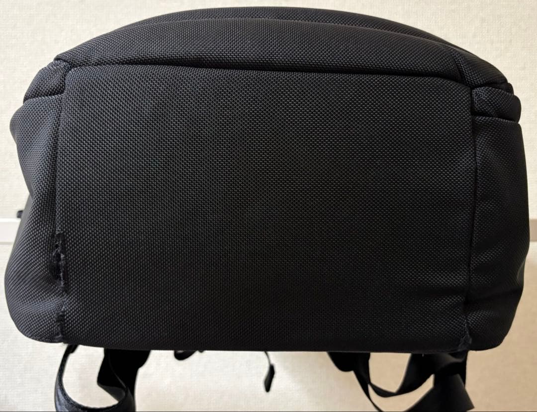 Incase Tracks Backpack 25L (インケース)