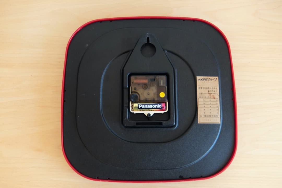 【美品】70’sナショナルクロック 掛時計 鮮烈レッドのラウンデッドレクタングル