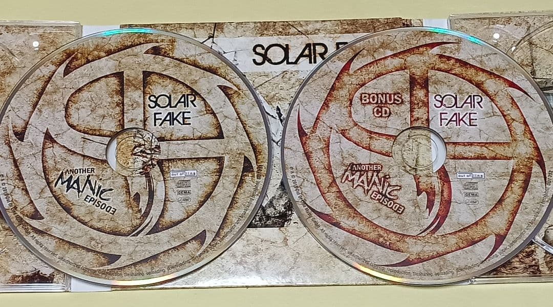 洋楽 Solar Fake Another Manic Episode