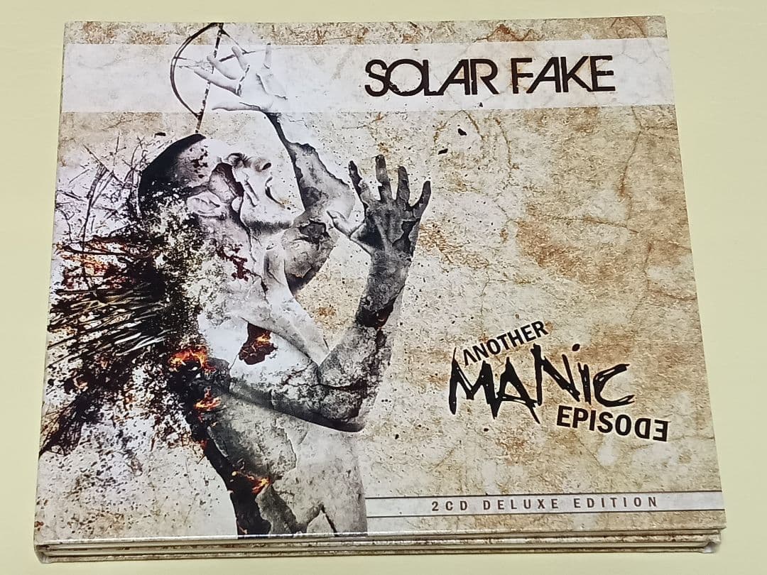 洋楽 Solar Fake Another Manic Episode